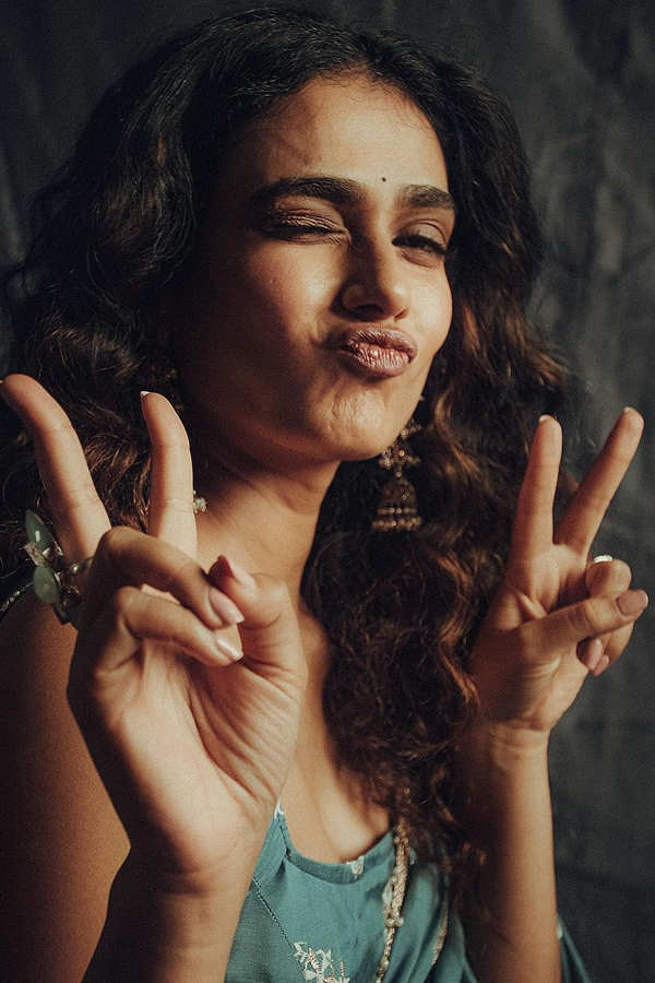 Aakanksha-Singh-7.jpg 8