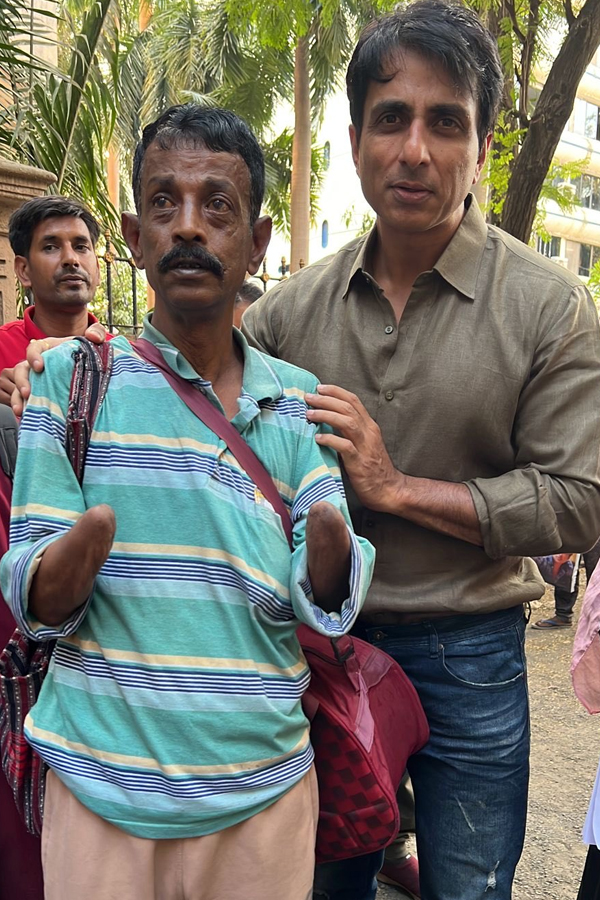 Sonu-Sood-24.jpg 25