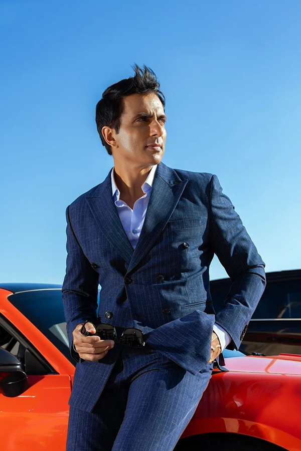 Sonu-Sood-8.jpg 9