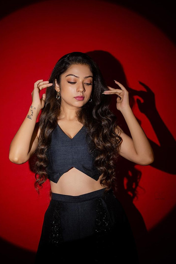 Varsha-Bollamma-10.jpg 11