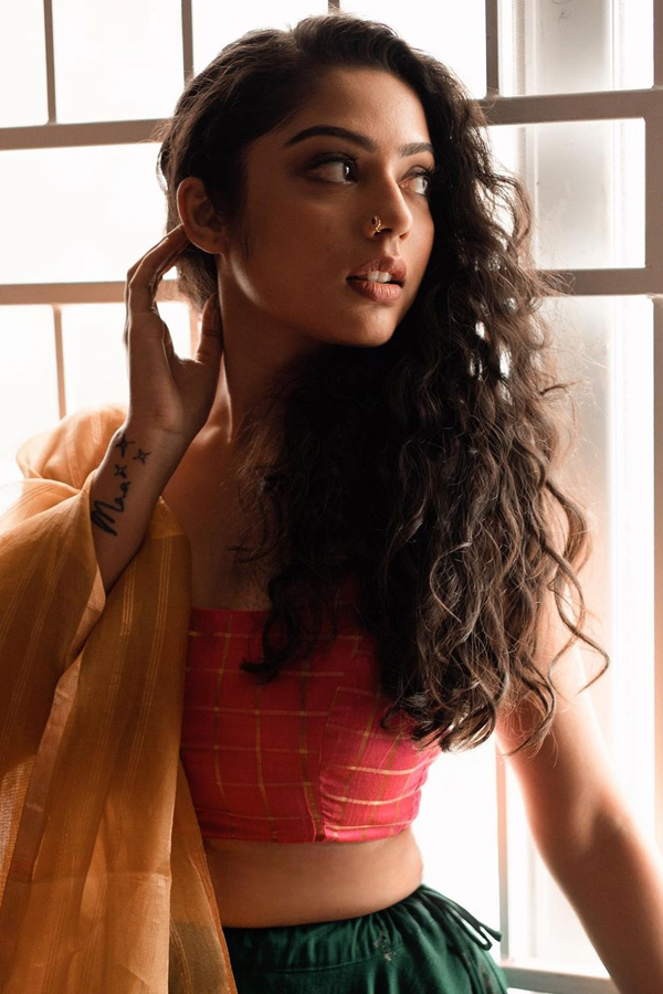 Varsha-Bollamma-18.jpg 19