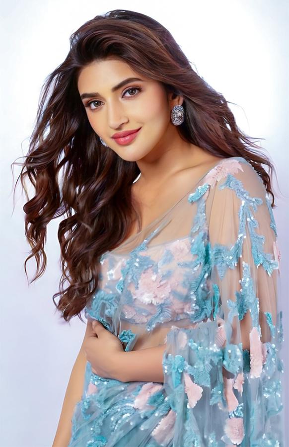actress_20sreeleela_20hot_20photos__20_2810_29.jpg 10