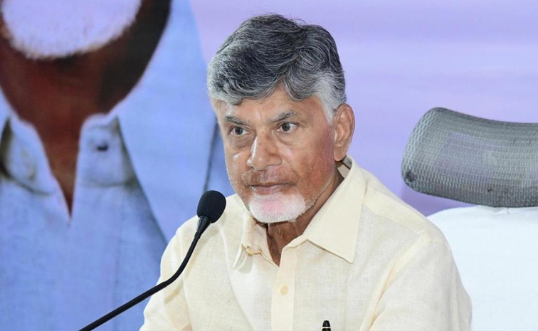 Chandrababu_Pensions_Volunt.jpg