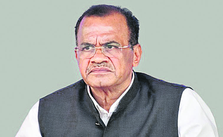 KOMATIREDDY_20VENKAT_20REDDY_203.jpg
