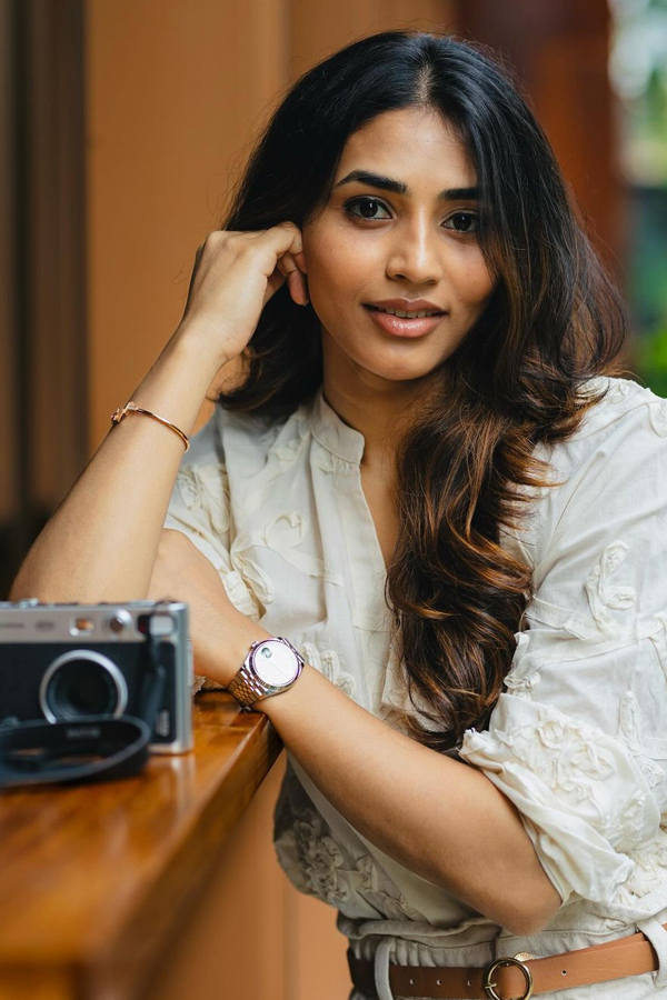 Sapthami-Gowda-14.jpg 15