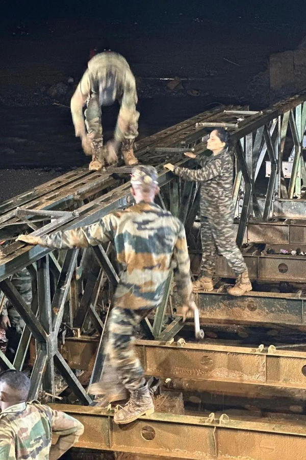 Army-Bridge-Wayanad-1.jpg 2