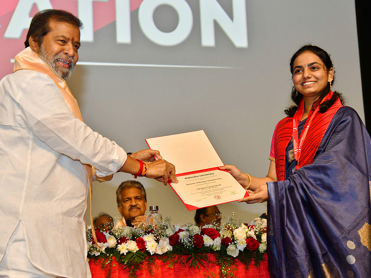 Bahadurpally_20mahindra_20university_20Convocation_20Photos_20_7.jpg 8