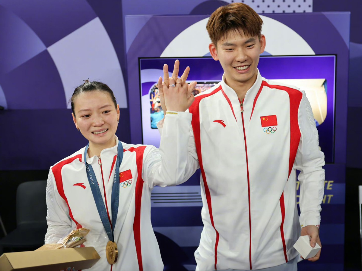 China_Huang-Yaqiong-Badminton-10.jpg 11