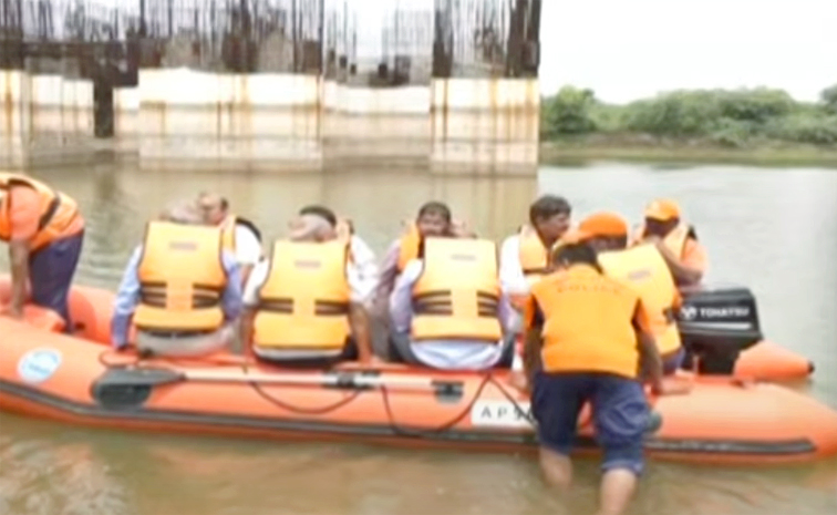 Iit-Teams-Face-Flood.jpg