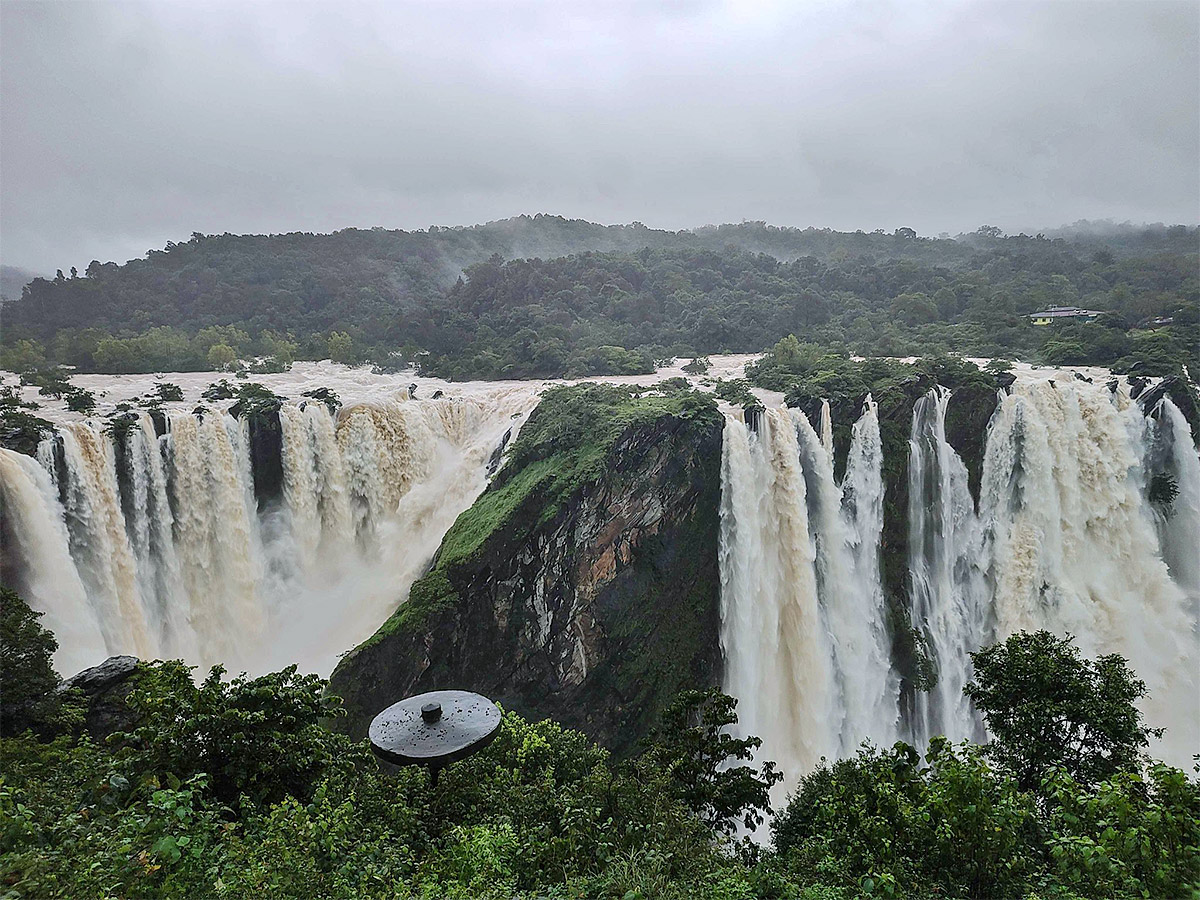 karnataka_20jog_20falls_20photos_3.jpg 3