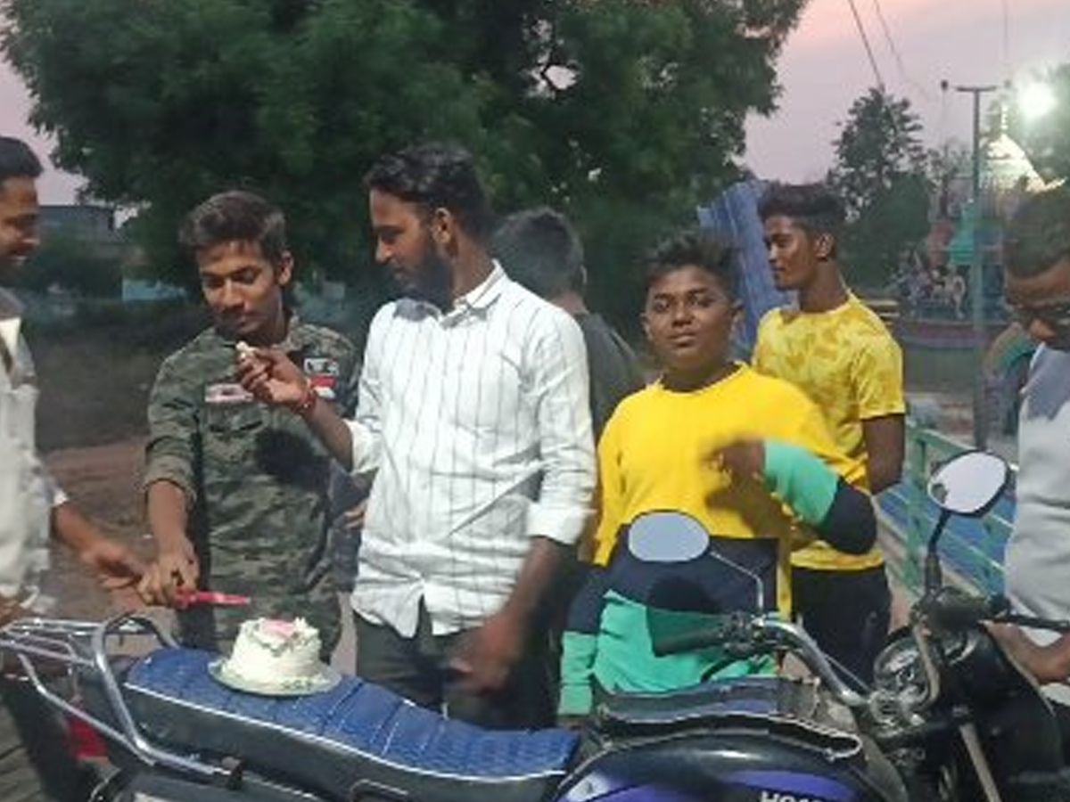 Friendship-Day-3.jpg 4
