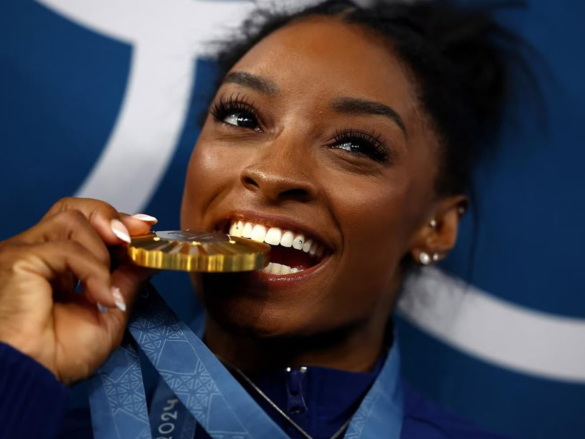Simone-Biles-1.jpg 2