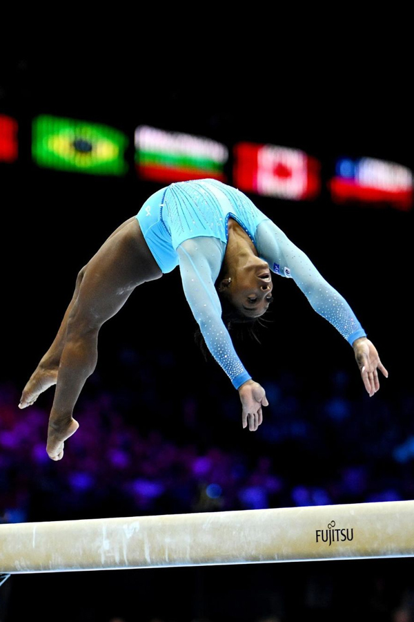 Simone-Biles-10.jpg 11