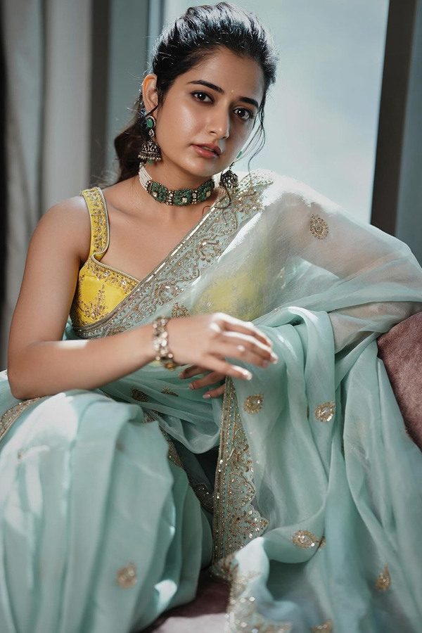 Ashika-Ranganath-18.jpg 19