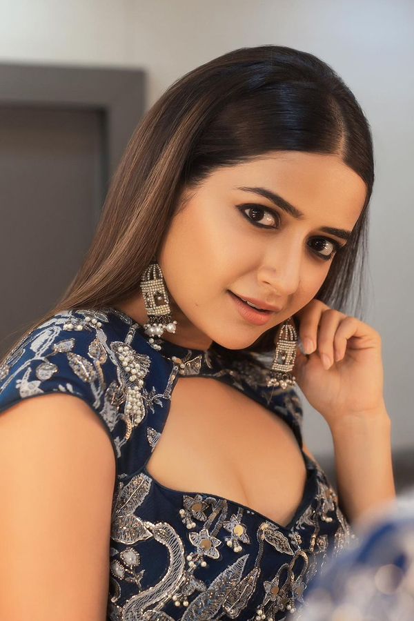 Ashika-Ranganath-26.jpg 27