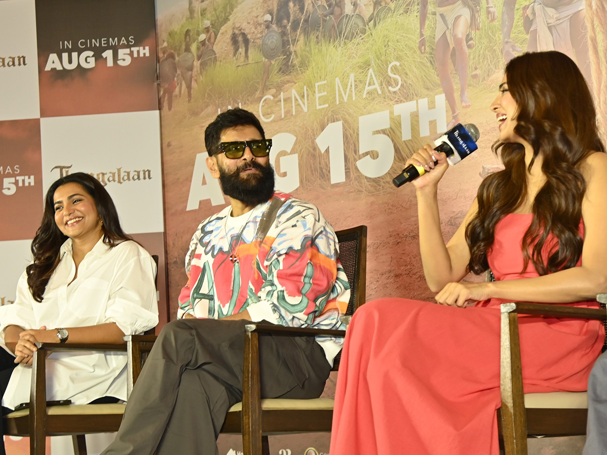 Chiyaan_20Vikram_20Thangalaan_20Movie_20Press_20Meet_17.jpg 17