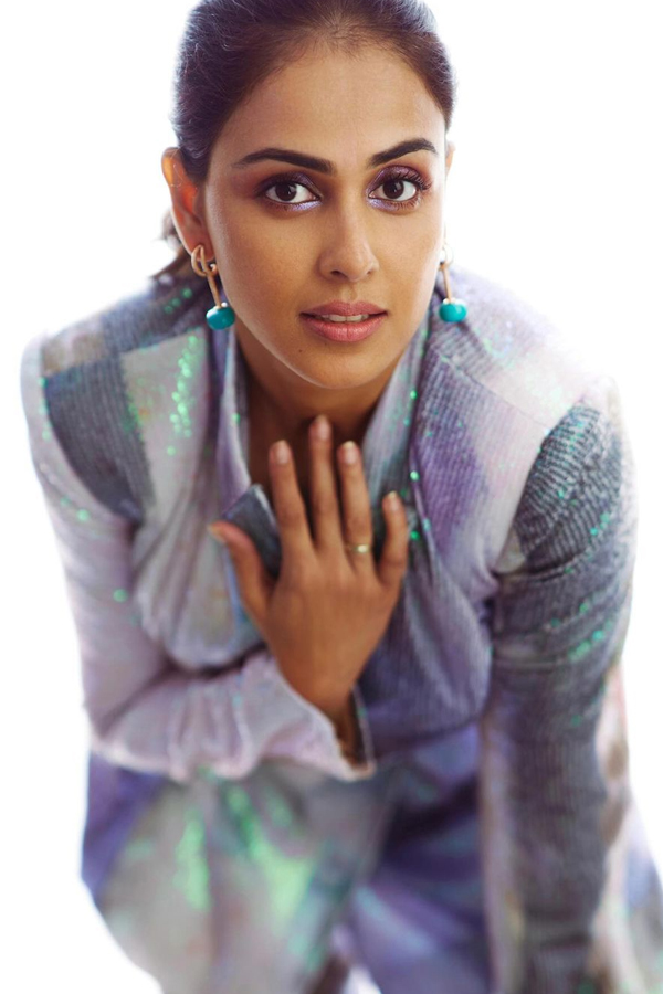 Genelia-D_26_23039_3Bsouza-Deshmukh-14.jpg 15