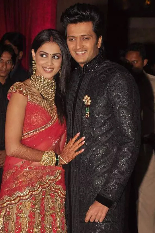 Genelia-D_26_23039_3Bsouza-Deshmukh-18.jpg 19
