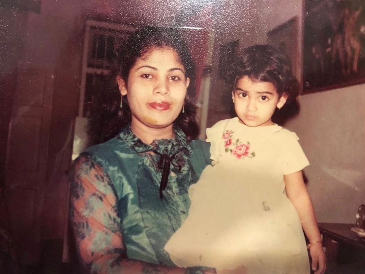 Genelia-D_26_23039_3Bsouza-Deshmukh-2.jpg 3
