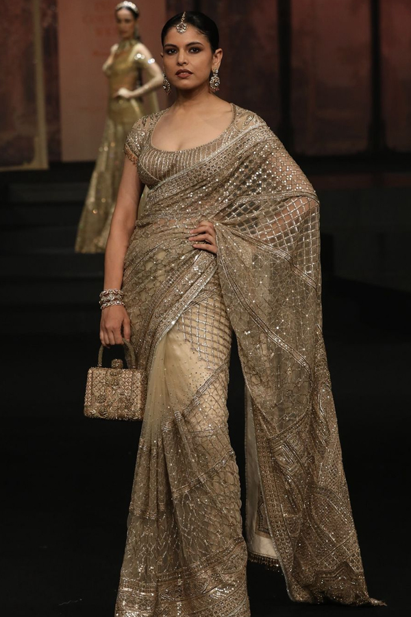 Fashion-Hyundai-India-Couture-Week-2024-15.jpg 15