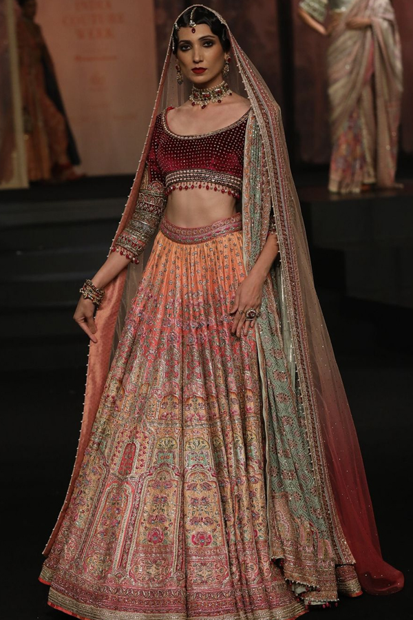 Fashion-Hyundai-India-Couture-Week-2024-17.jpg 17