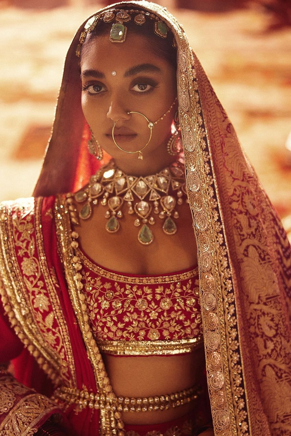 Manish-Malhotra-Fashion-13.jpg 15