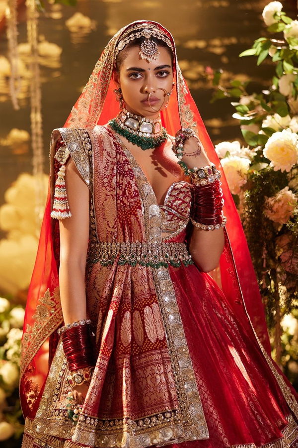Manish-Malhotra-Fashion-16.jpg 13