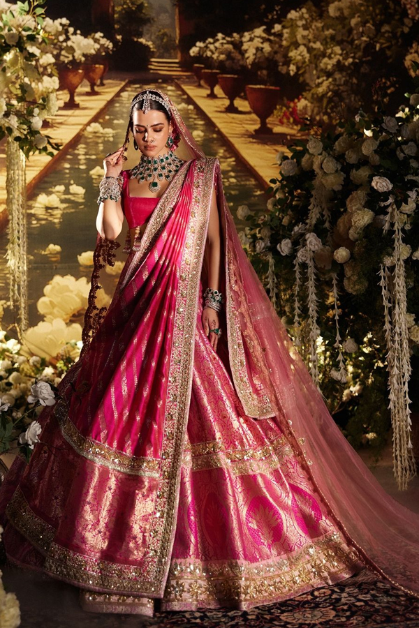 Manish-Malhotra-Fashion-5.jpg 6