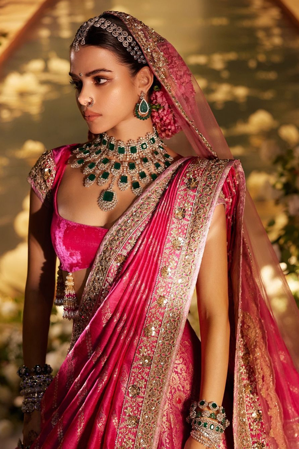 Manish-Malhotra-Fashion-6.jpg 7