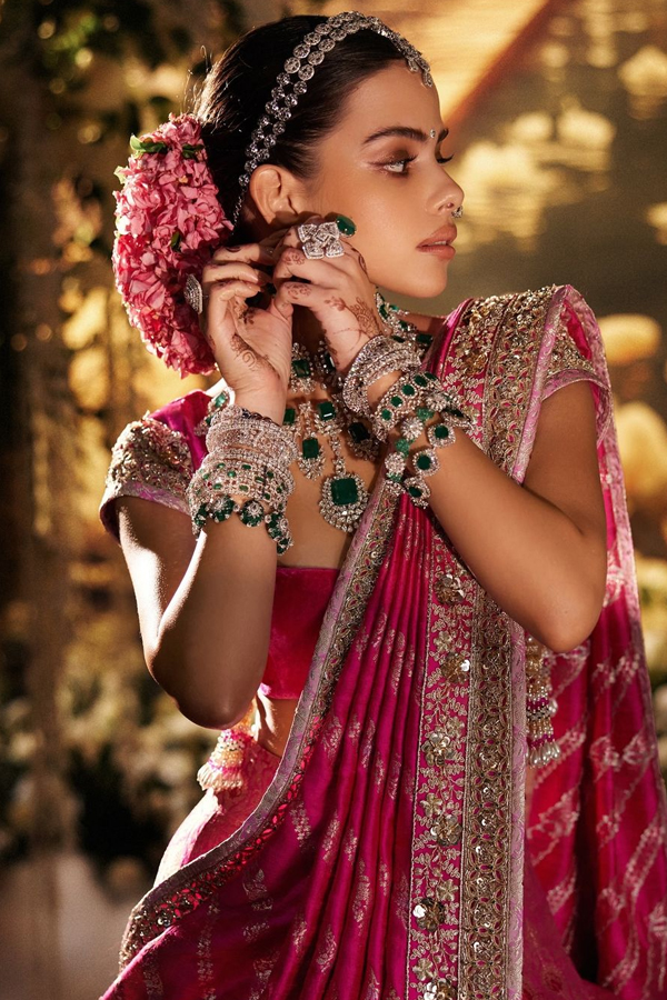 Manish-Malhotra-Fashion-7.jpg 8