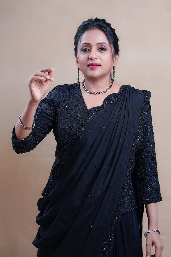 Suma-Kanakala-7_0.jpg 8