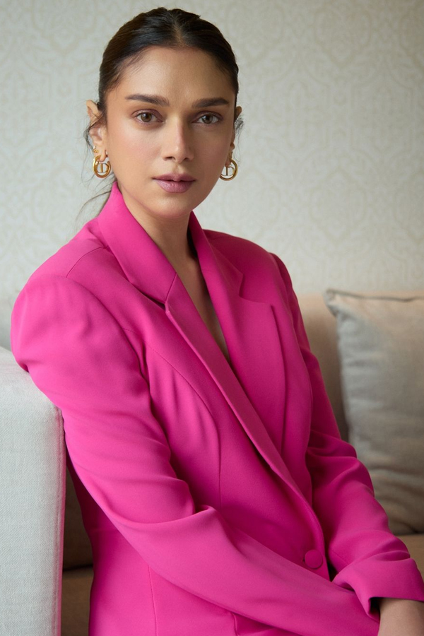 Aditi-Rao-Hydari-1_0.jpg 2