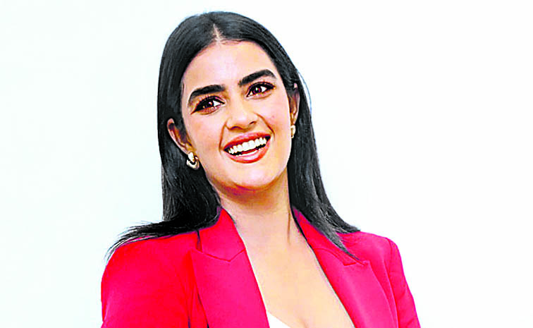 Kavya_20Thapar555.jpg
