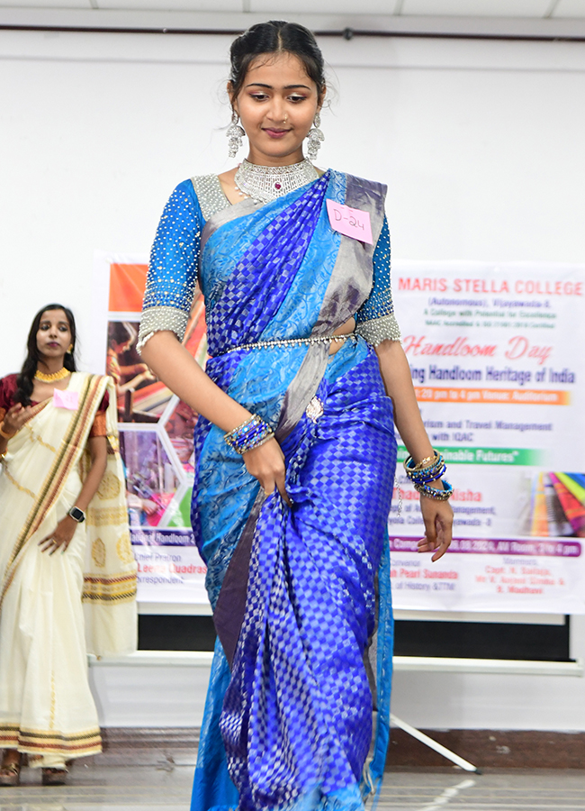 National_20Handloom_20Day_20At_20Vijayawada_20Photos_21.jpg 20