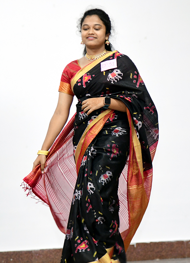 National_20Handloom_20Day_20At_20Vijayawada_20Photos_5.jpg 5