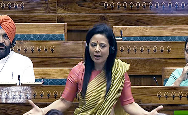 mahua_20moitra.jpg