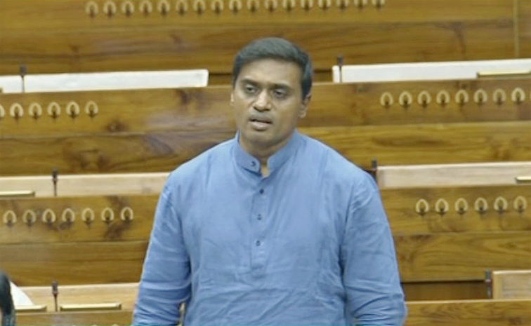 Amendment-Bill-In-Lok-Sabha.jpg
