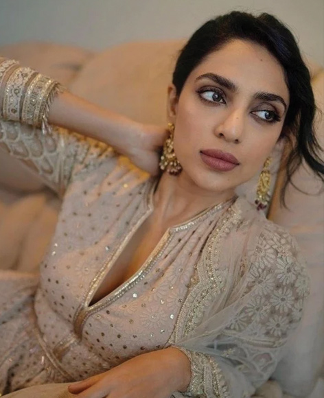 Are_20Naga_20Chaitanya_20and_20Sobhita_20Dhulipala_20getting_20engaged_20today_20Photos_20_2813_29.jpg 15