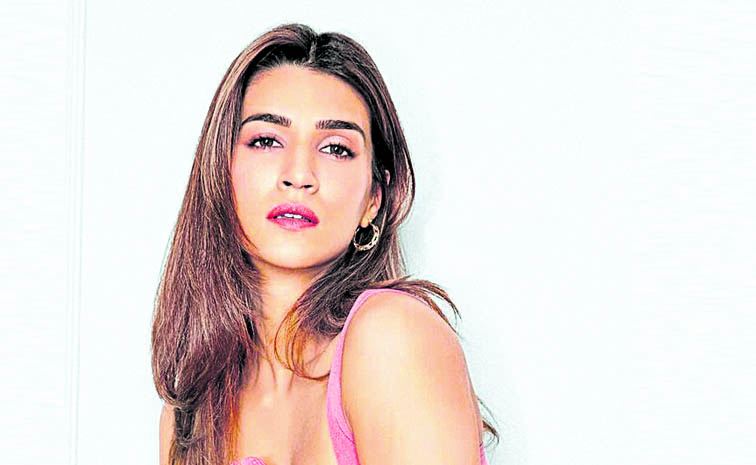 KritiSanon-53.jpg