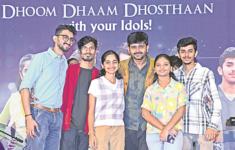 dhoom.jpg