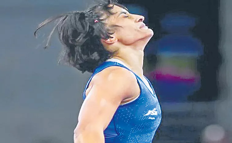 phogat.jpg