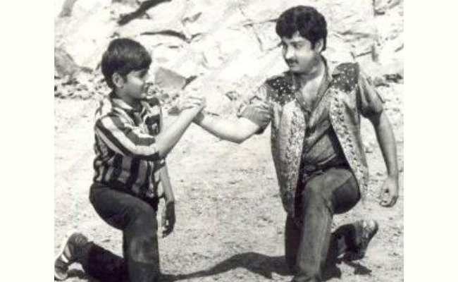 Mahesh_20Babu_20Childhood_20Photos_6.jpg 7