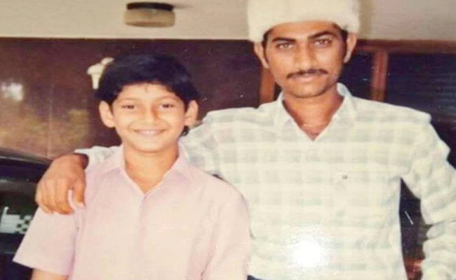 Mahesh_20Babu_20Childhood_20Photos_9.jpg 10