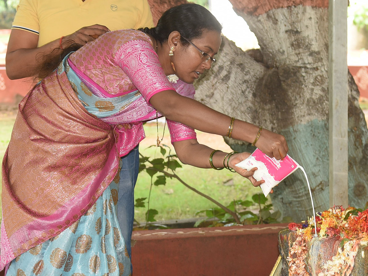 Nag_20Panchami_20Celebration_202024_20Photos_12.jpg 12