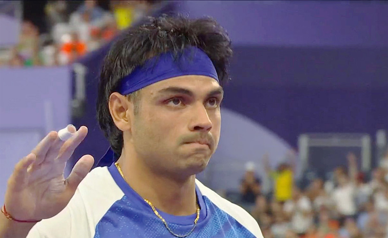 Neeraj_20Chopra_20wins_20silver_20in_20mens_20javelin_2C_20India_20bag_20hockey_20bronze_20Photos_20_284_29.jpg 5