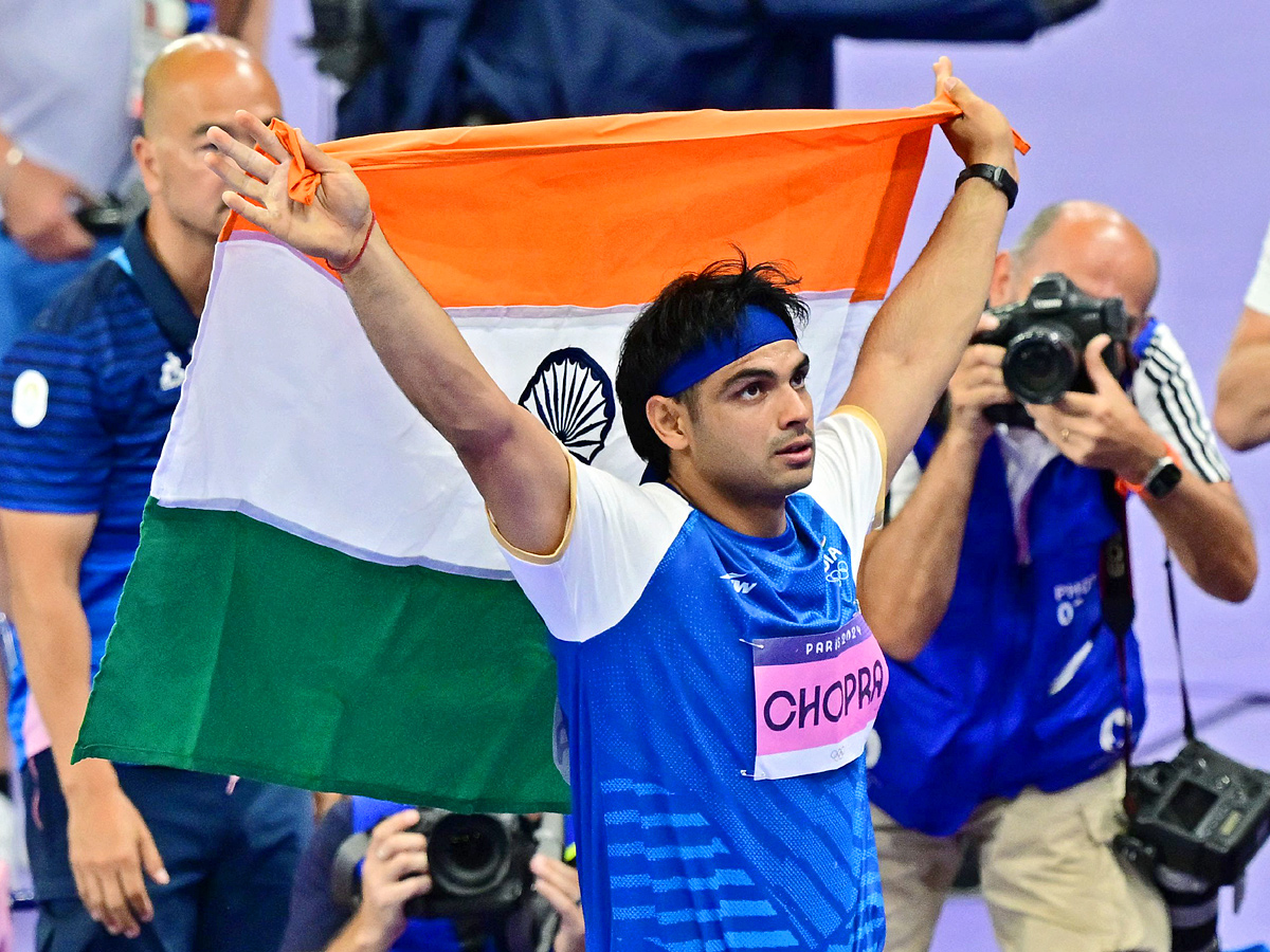 Neeraj_20Chopra_20wins_20silver_20in_20mens_20javelin_2C_20India_20bag_20hockey_20bronze_20Photos_20_286_29.jpg 1