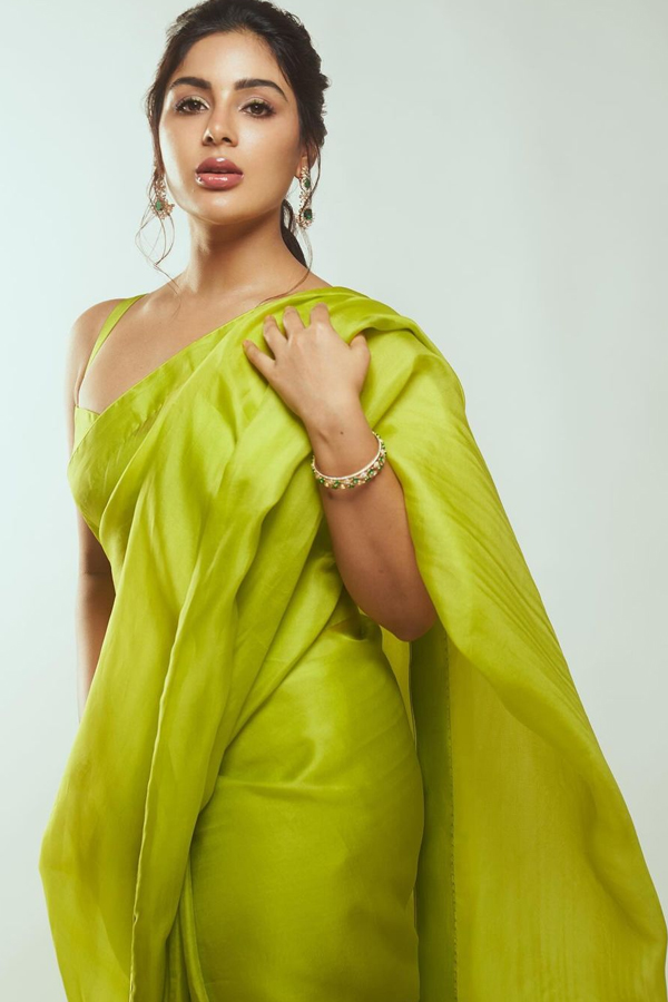 Samyuktha-Menon-2.jpg 3