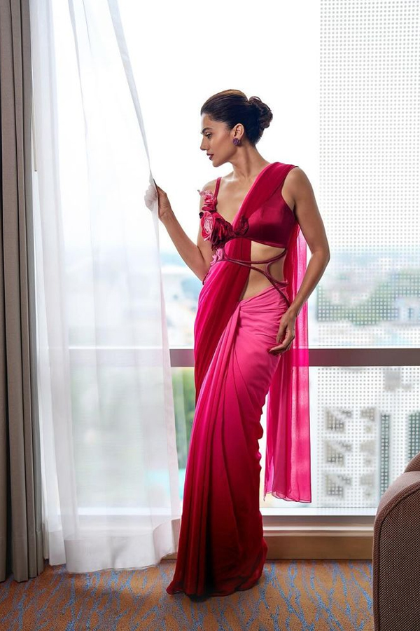 Taapsee-Pannu-8.jpg 9