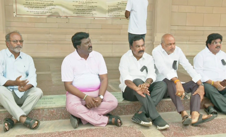 ysrcp-protest1.jpg