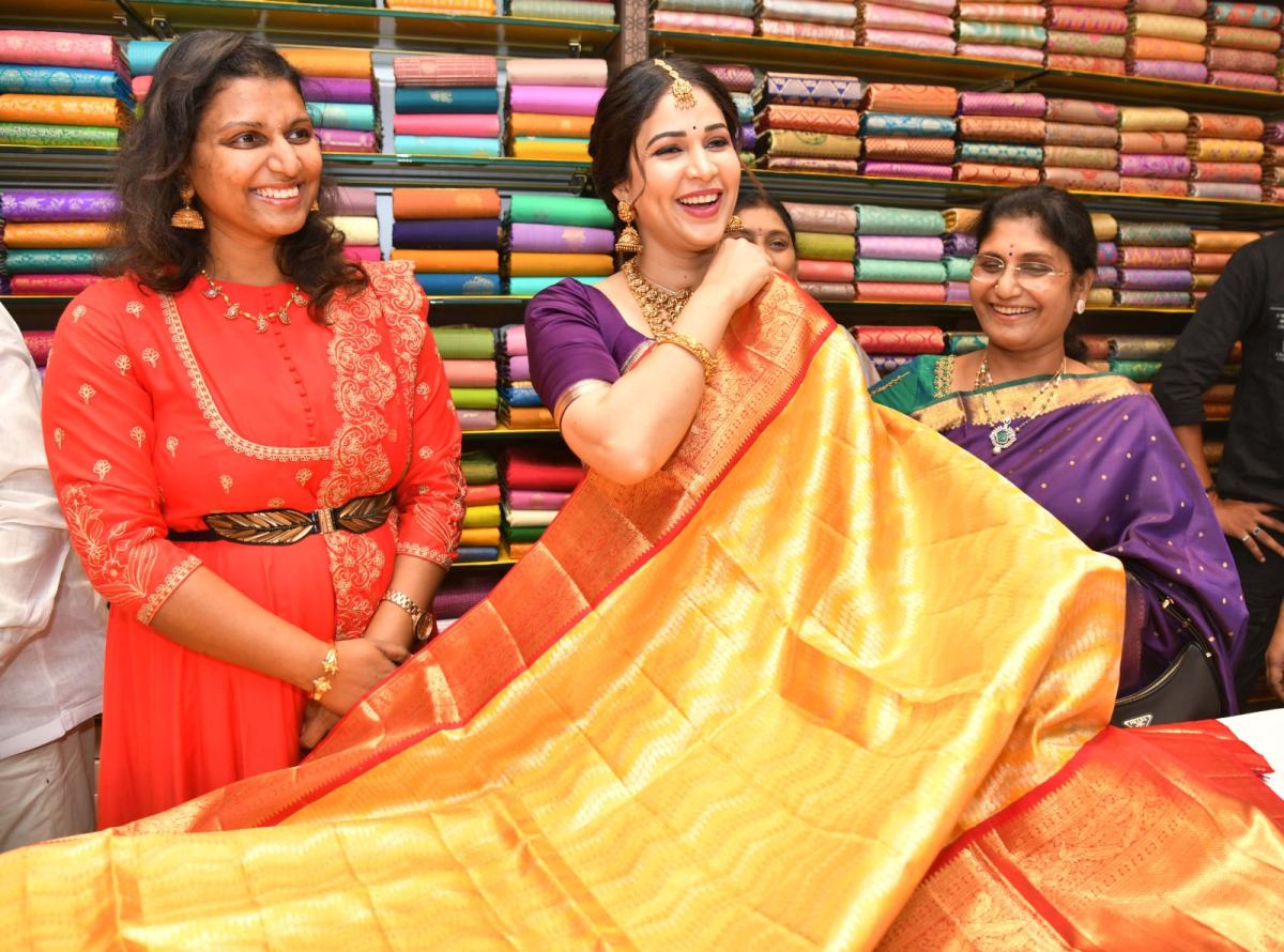 LavanyaTripathi-14.jpeg 13